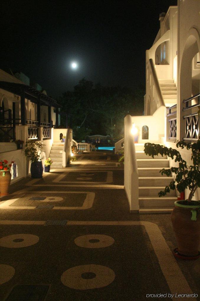 Samson΄s Village Apartahotel