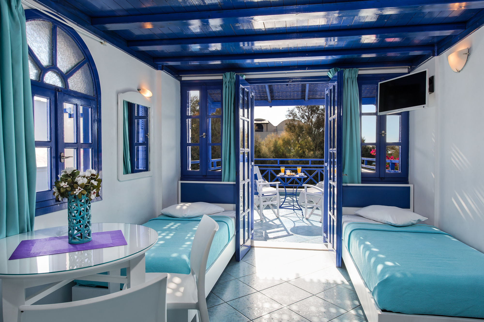 Apartahotel Samson΄s Village Perissa (Santorini)