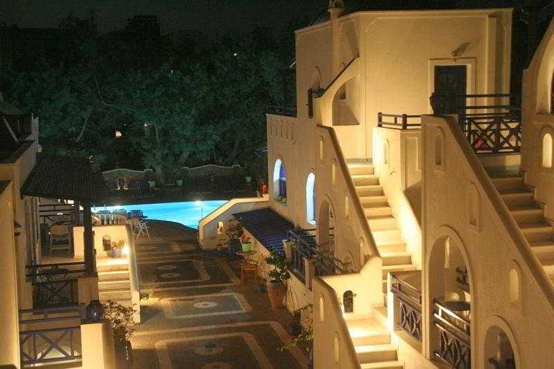 Appart hôtel Samson΄s Village Períssa